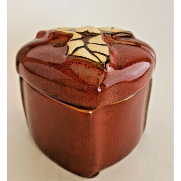 Trinket Dish for Christmas Brown with tan Holly Leaves and Berries Hand painted - Picture 2 of 6